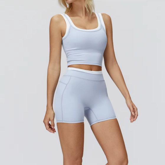 Volupie Stripe Short | Short Deportivo Tiro Alto Detalle Cós Blanco Imagen principal del producto