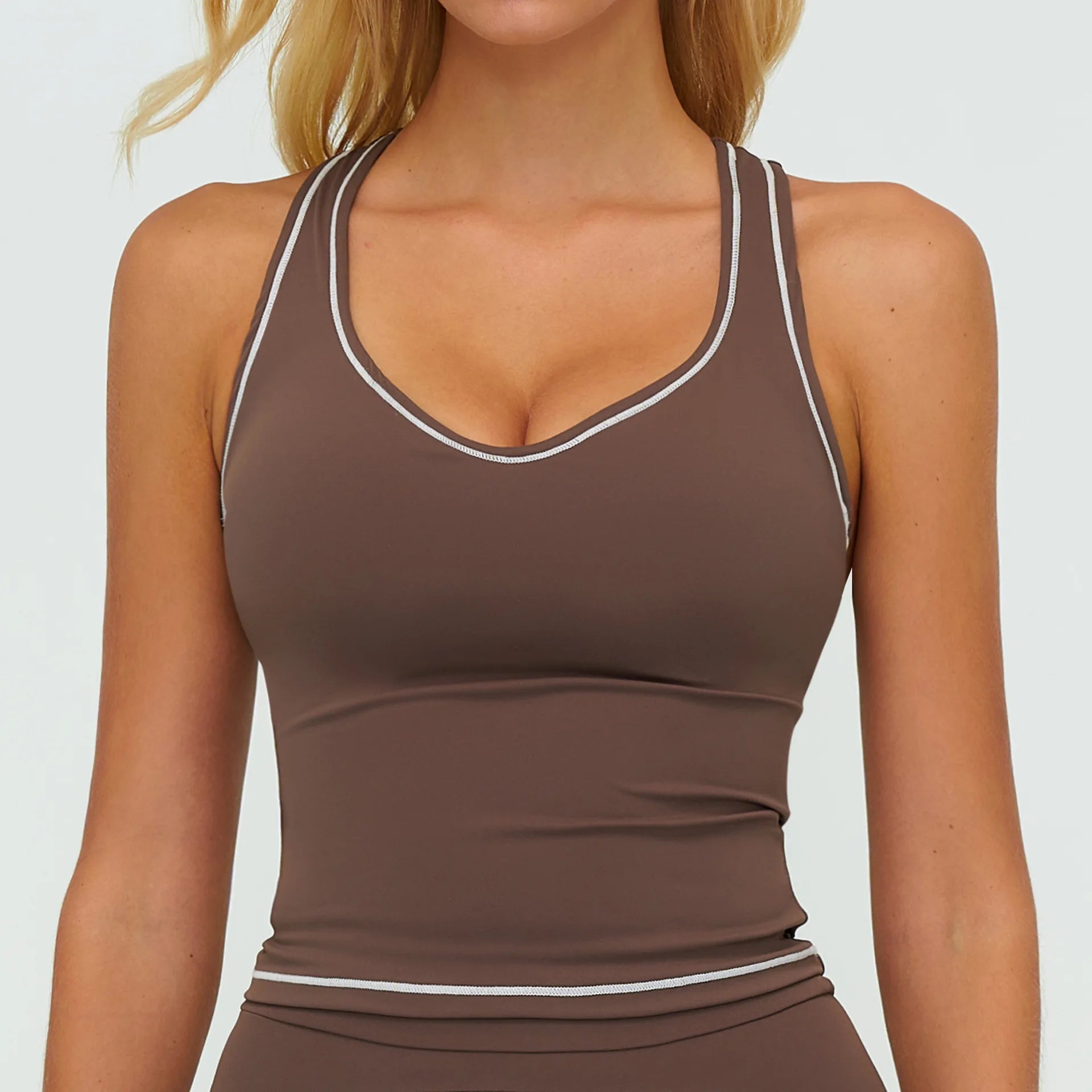 Manufacturer Women Yoga Tank Top Naked Feeling Activewear Color Block Padded Workout Gym Wear